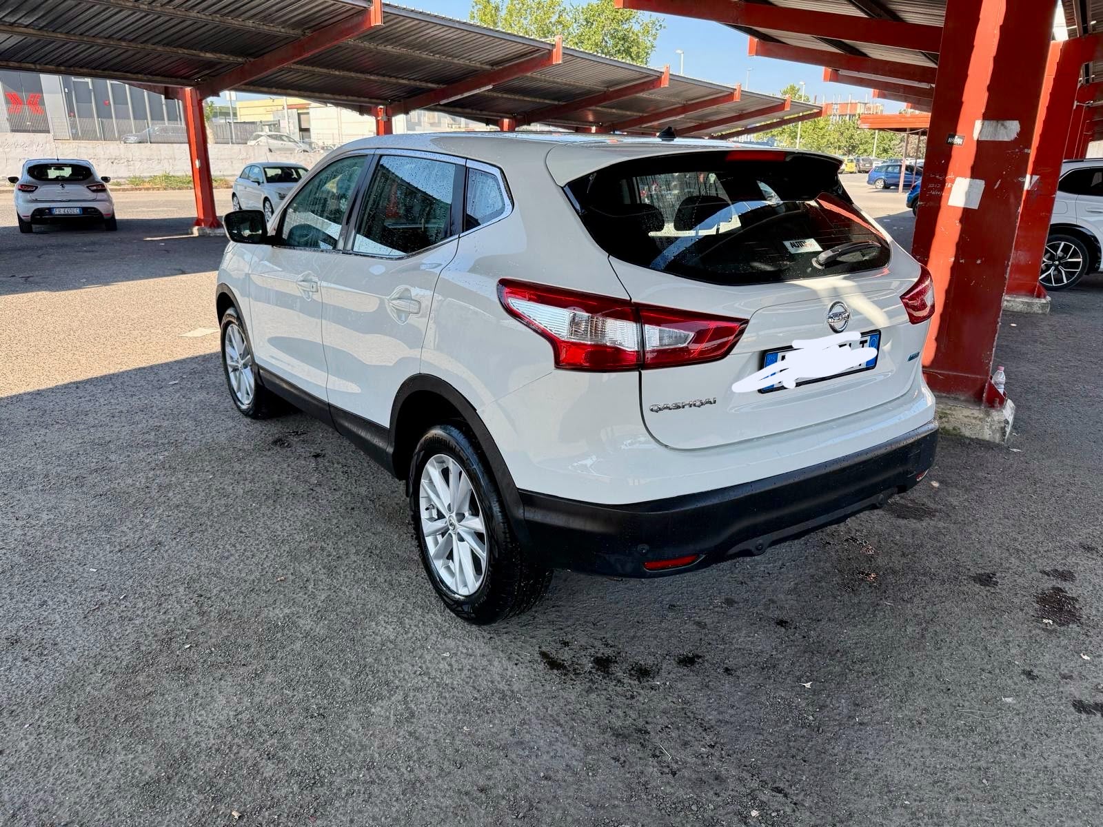 2016 NISSAN Qashqai