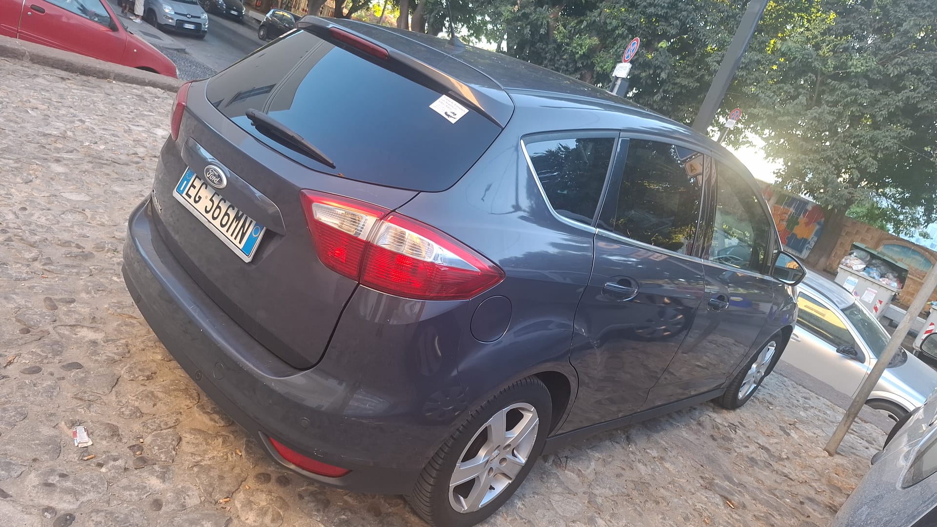 FORD C-Max